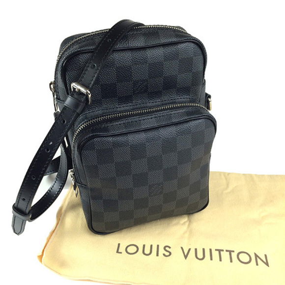 Louis Vuitton Damier Graphite Rem Shoulder Bag - Picture 8 of 8